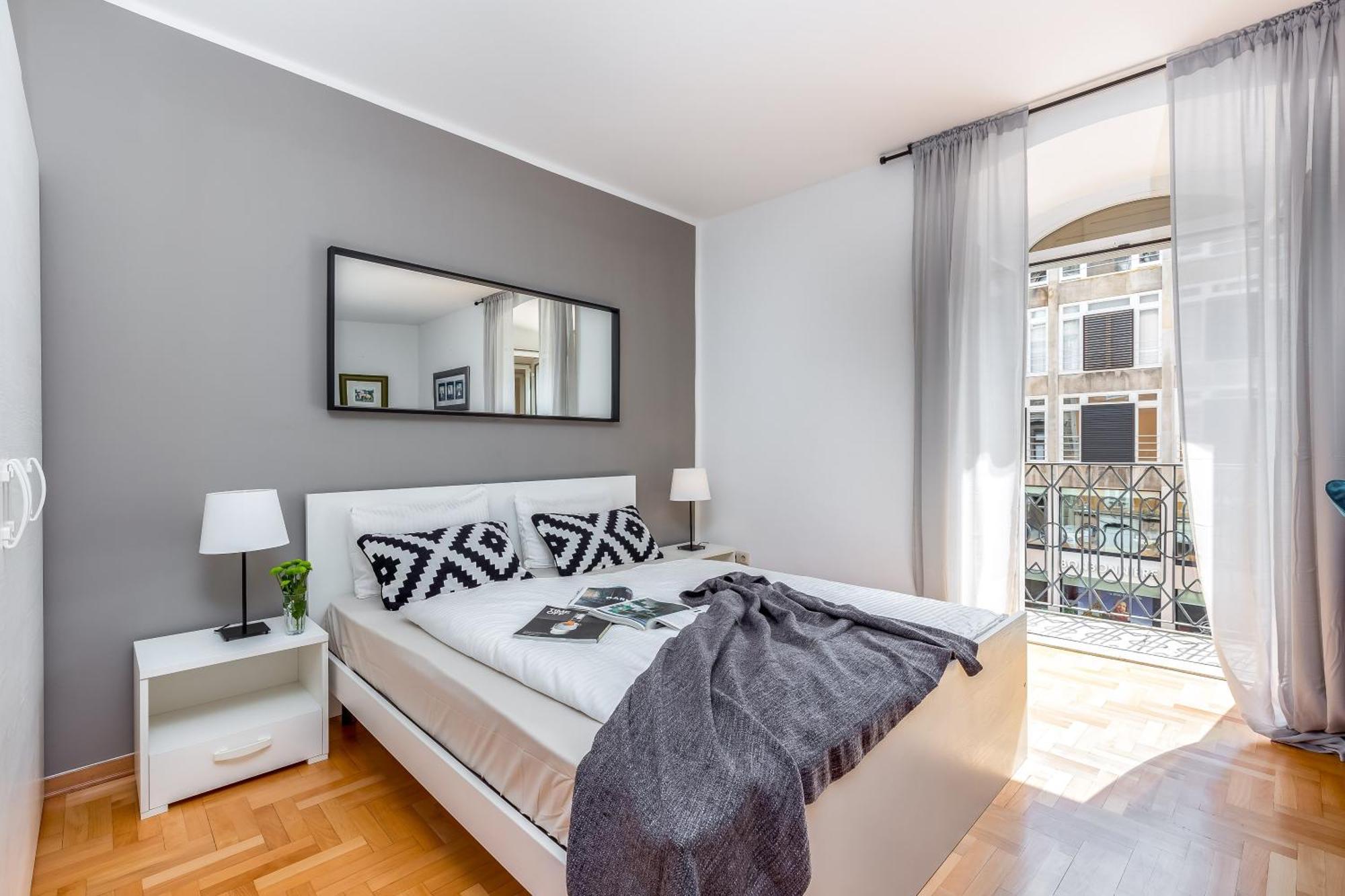 Main Street Apartments 2 غييكا المظهر الخارجي الصورة